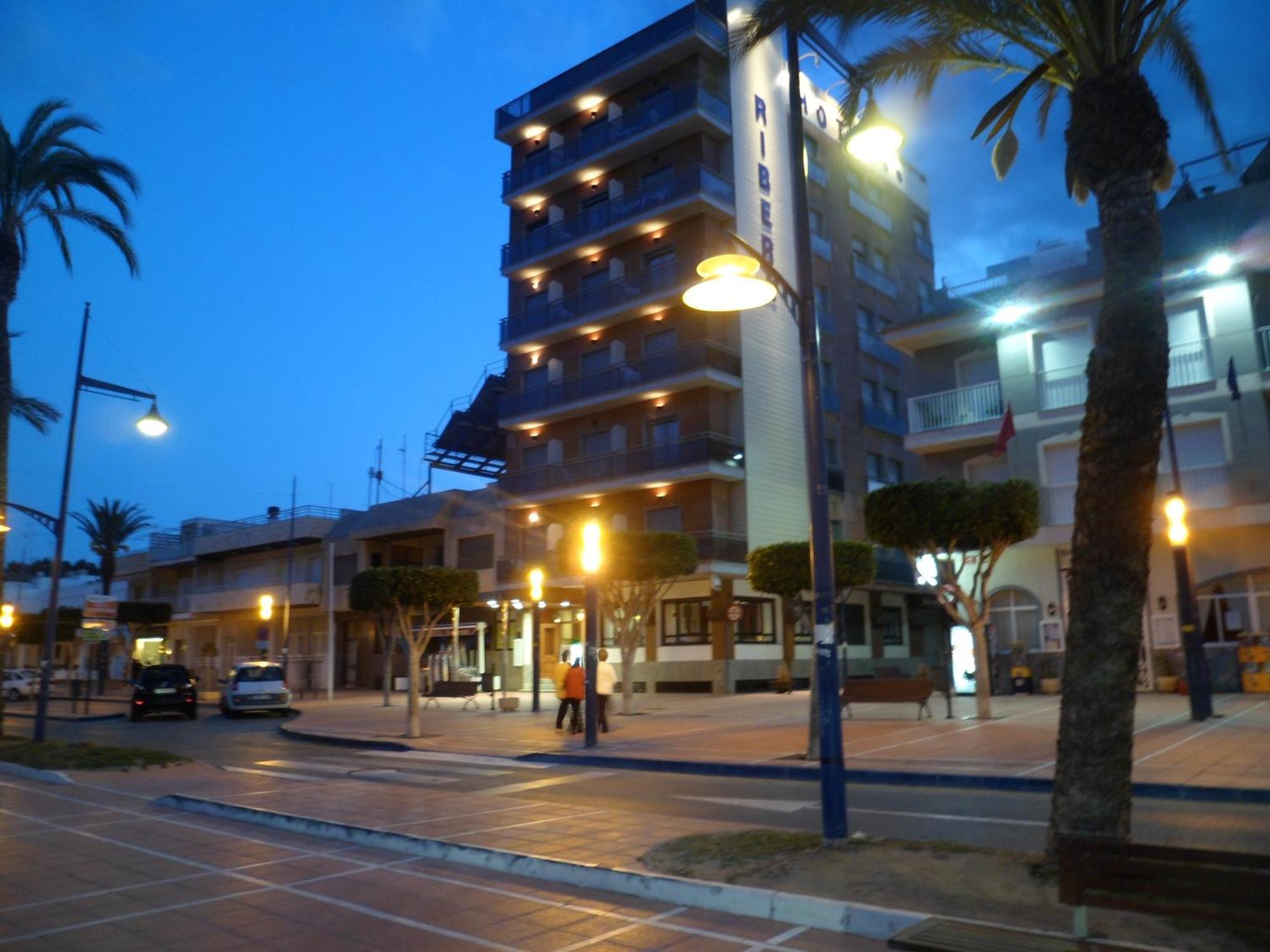 Hotel Ribera سانتياغو دي لا ريبيرا المظهر الخارجي الصورة