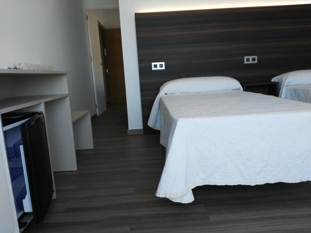 Hotel Ribera سانتياغو دي لا ريبيرا المظهر الخارجي الصورة